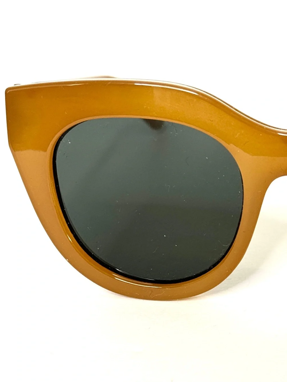LE SPECS Air Heart Cat Eye Sunglasses Caramel With Gold
